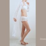 アトモスフェール・ジャポン株式会社様「GRAND FOND BLANC商品紹介動画-ローブ編」商品only ver